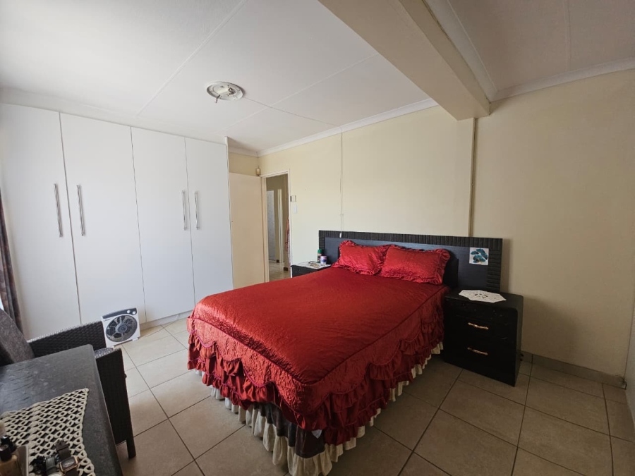 3 Bedroom Property for Sale in Sunset View KwaZulu-Natal