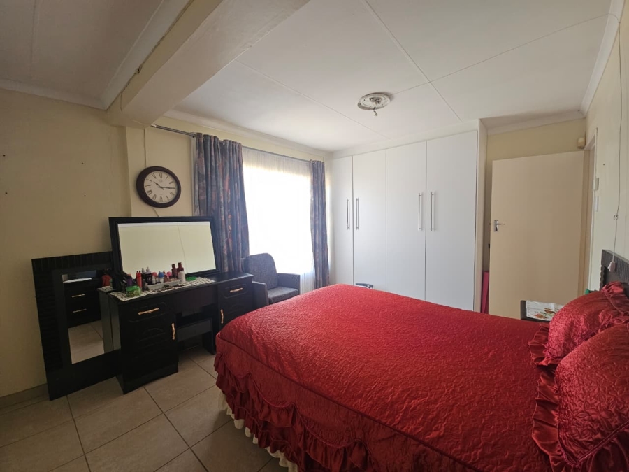 3 Bedroom Property for Sale in Sunset View KwaZulu-Natal