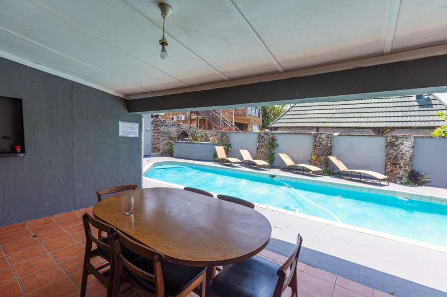 6 Bedroom Property for Sale in Ramsgate KwaZulu-Natal