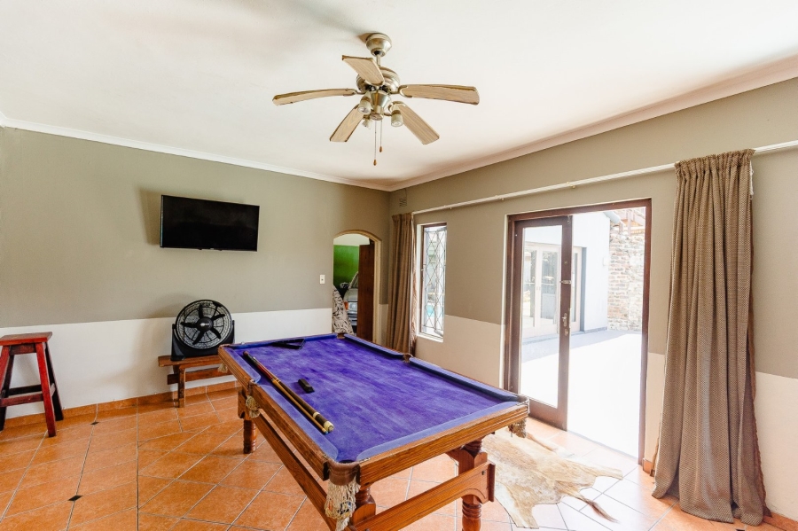 6 Bedroom Property for Sale in Ramsgate KwaZulu-Natal