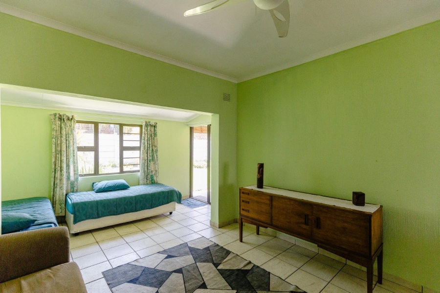 6 Bedroom Property for Sale in Ramsgate KwaZulu-Natal