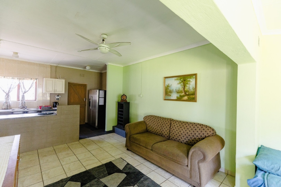 6 Bedroom Property for Sale in Ramsgate KwaZulu-Natal