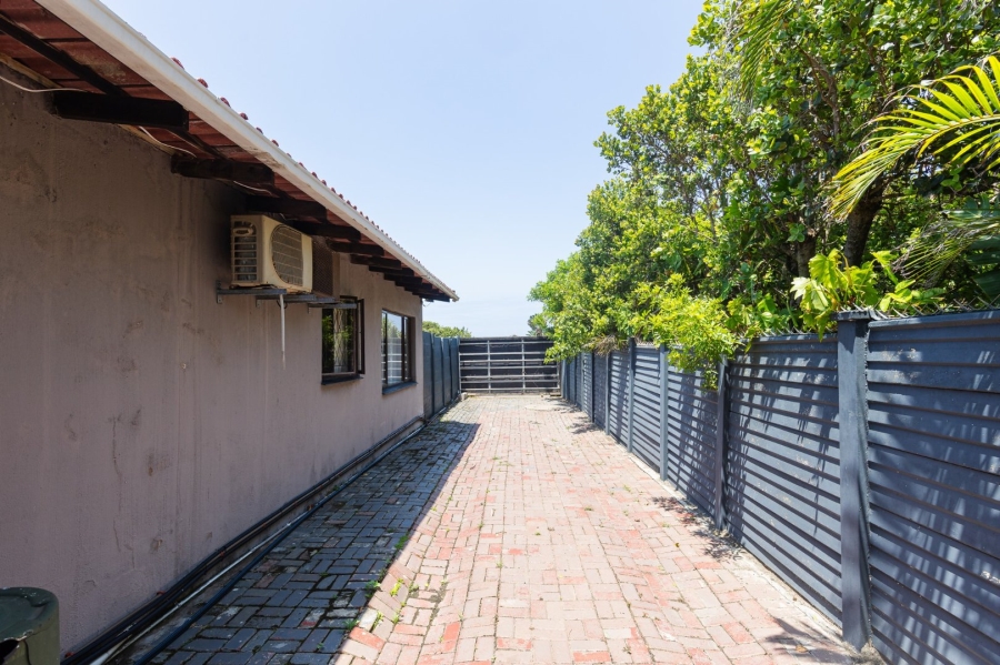 6 Bedroom Property for Sale in Ramsgate KwaZulu-Natal