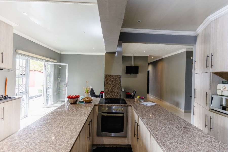 2 Bedroom Property for Sale in Sea Park KwaZulu-Natal