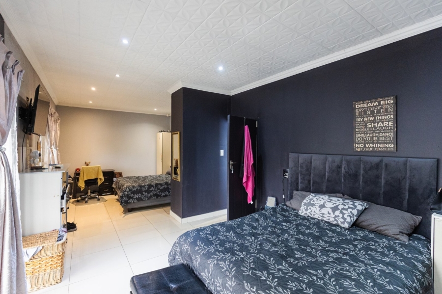 2 Bedroom Property for Sale in Sea Park KwaZulu-Natal