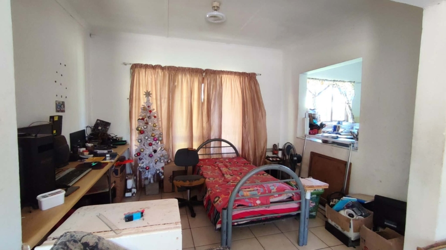 2 Bedroom Property for Sale in Sea Park KwaZulu-Natal