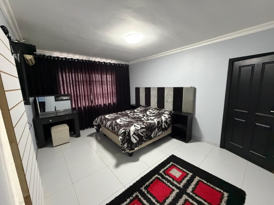 To Let 5 Bedroom Property for Rent in Sherwood KwaZulu-Natal
