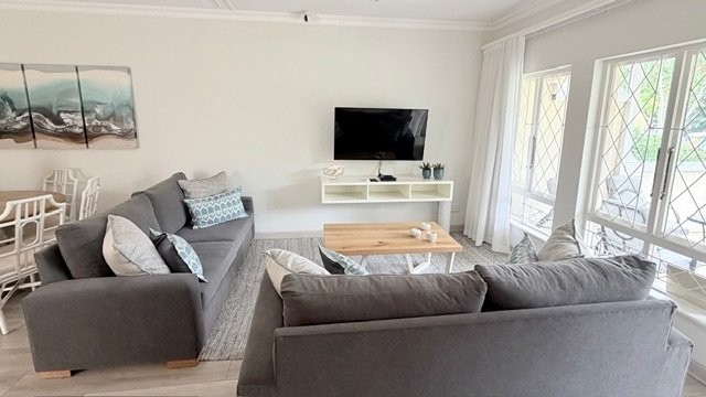 3 Bedroom Property for Sale in Uvongo KwaZulu-Natal