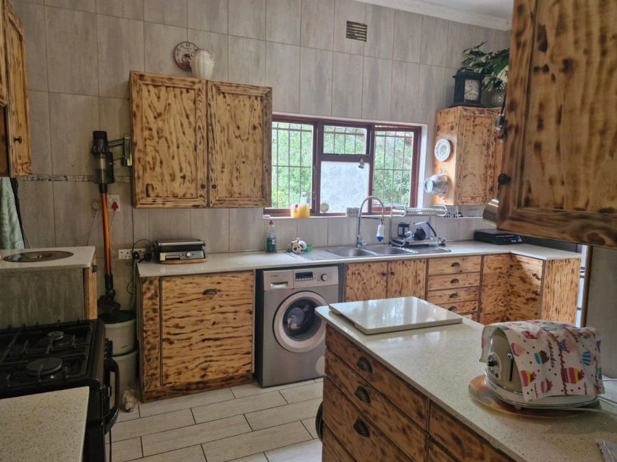 3 Bedroom Property for Sale in Glenmore KwaZulu-Natal