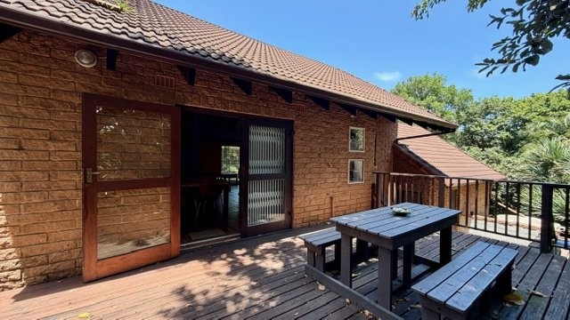 3 Bedroom Property for Sale in Leisure Bay KwaZulu-Natal