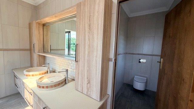 3 Bedroom Property for Sale in Shelly Beach KwaZulu-Natal