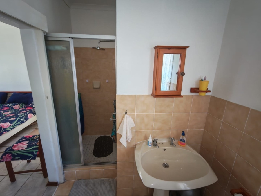 4 Bedroom Property for Sale in Hibberdene KwaZulu-Natal