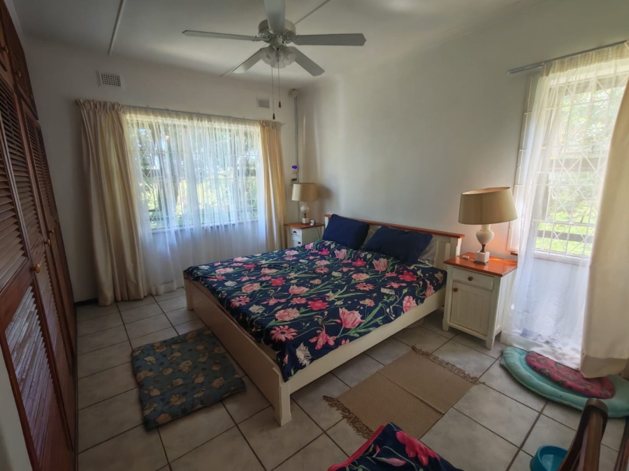 4 Bedroom Property for Sale in Hibberdene KwaZulu-Natal