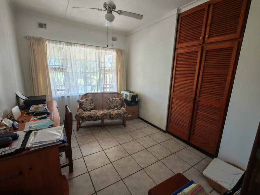 4 Bedroom Property for Sale in Hibberdene KwaZulu-Natal