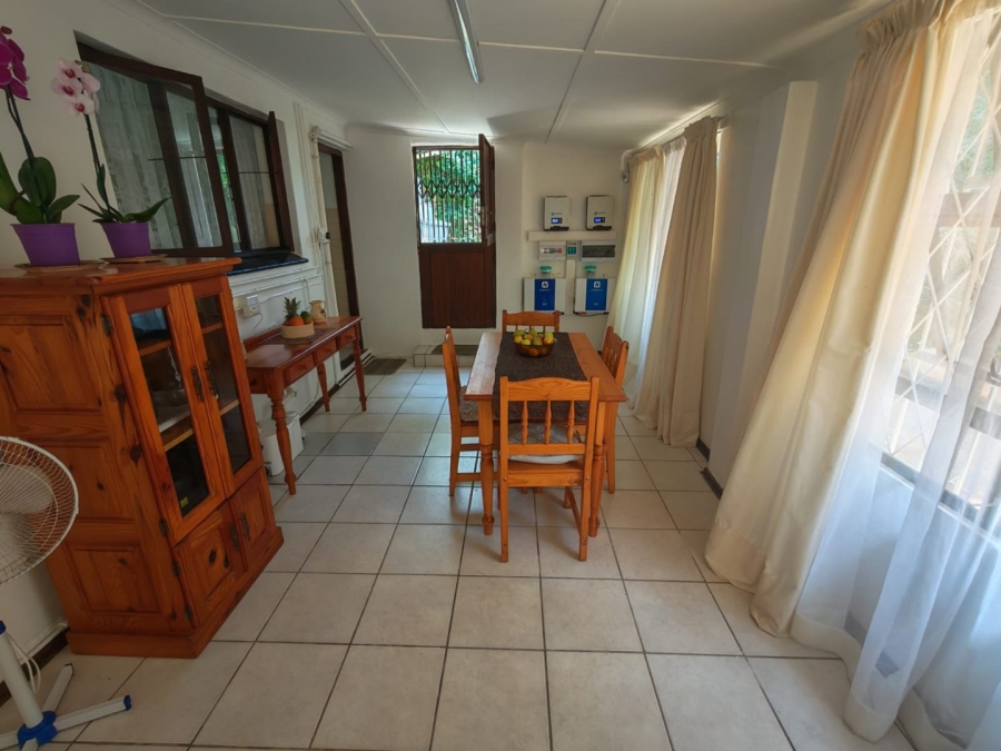 4 Bedroom Property for Sale in Hibberdene KwaZulu-Natal