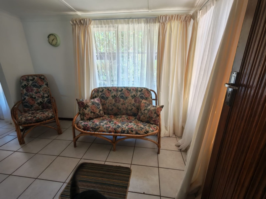 4 Bedroom Property for Sale in Hibberdene KwaZulu-Natal