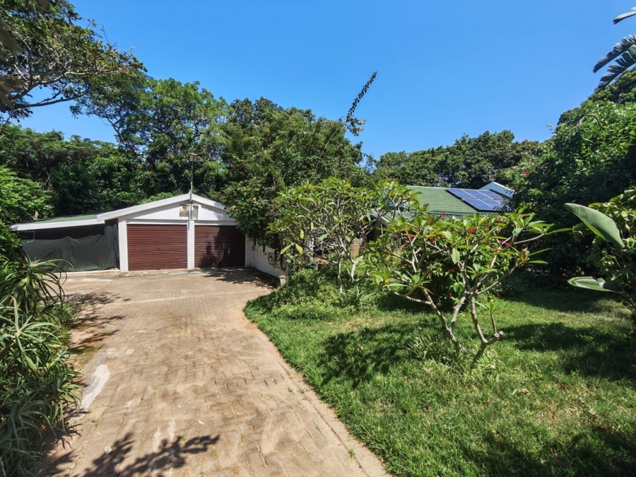 4 Bedroom Property for Sale in Hibberdene KwaZulu-Natal