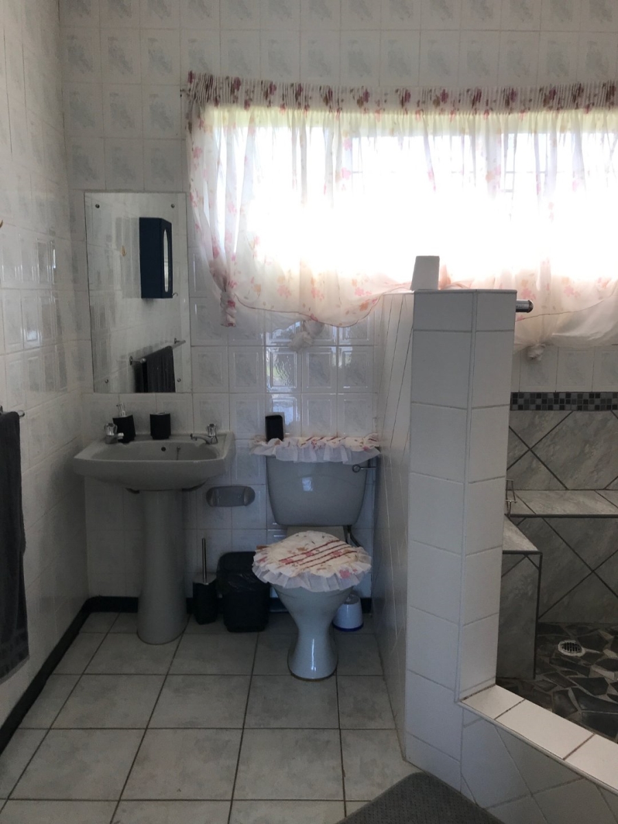 3 Bedroom Property for Sale in Salmon Bay KwaZulu-Natal