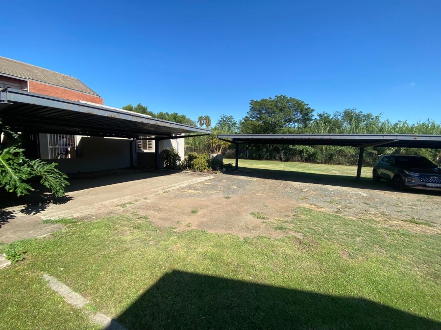 To Let commercial Property for Rent in Newcastle KwaZulu-Natal