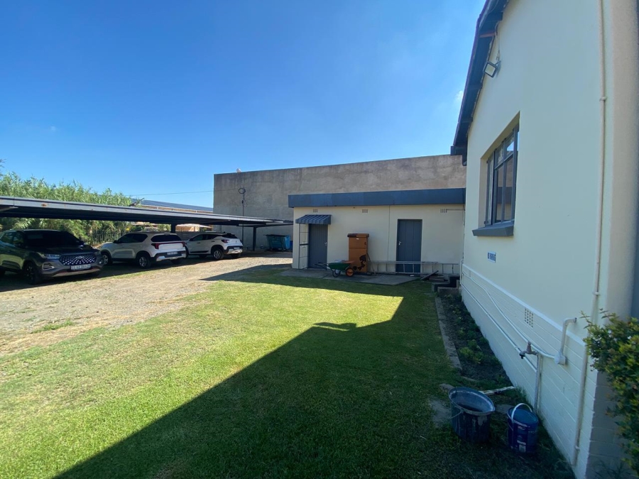 To Let commercial Property for Rent in Newcastle KwaZulu-Natal