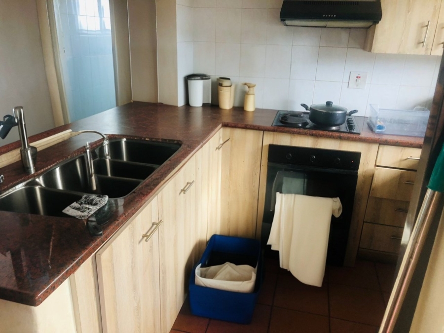 To Let 3 Bedroom Property for Rent in Windermere KwaZulu-Natal