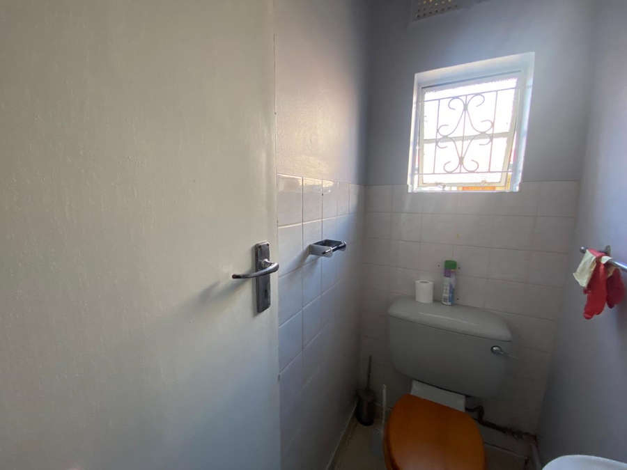 To Let commercial Property for Rent in Newcastle KwaZulu-Natal