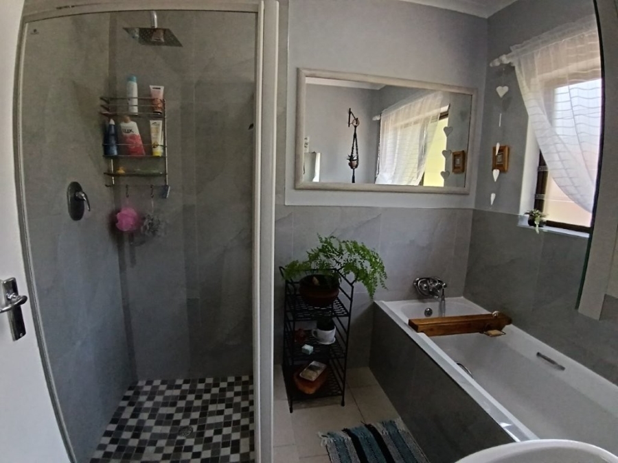 2 Bedroom Property for Sale in Pennington KwaZulu-Natal