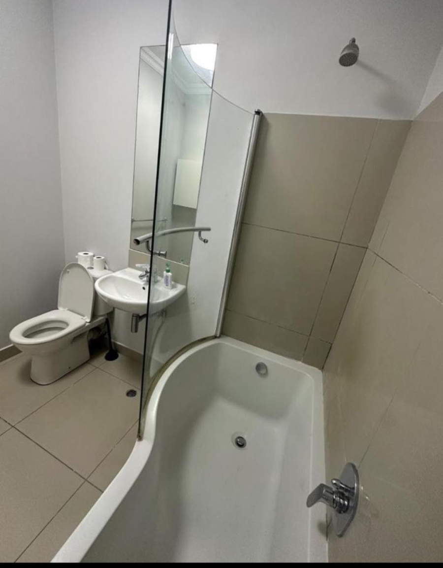 To Let 2 Bedroom Property for Rent in New Town Centre KwaZulu-Natal