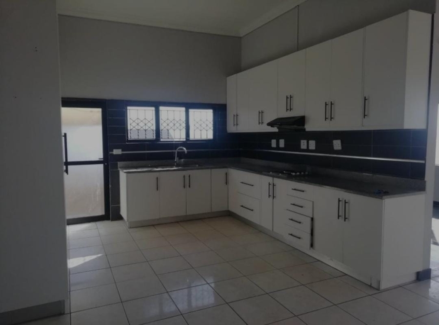 To Let 3 Bedroom Property for Rent in Athlone Park KwaZulu-Natal