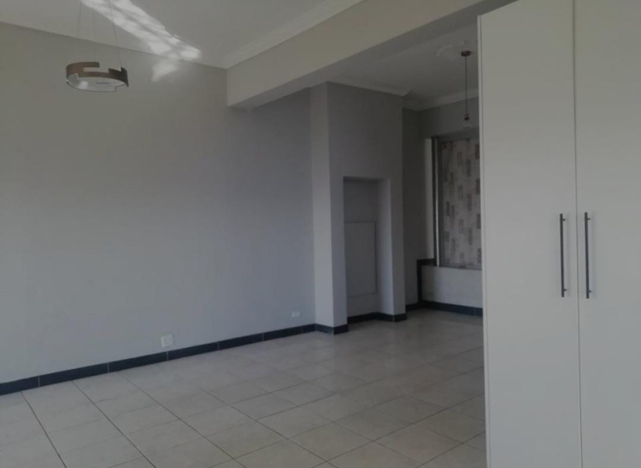 To Let 3 Bedroom Property for Rent in Athlone Park KwaZulu-Natal