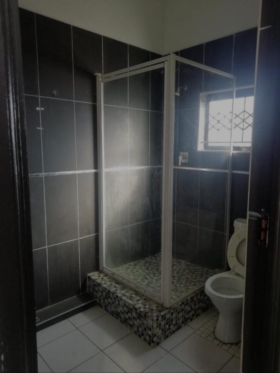 To Let 3 Bedroom Property for Rent in Athlone Park KwaZulu-Natal