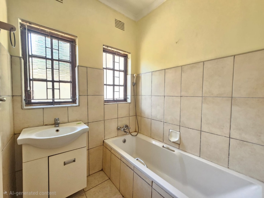  Bedroom Property for Sale in Warrenton KwaZulu-Natal