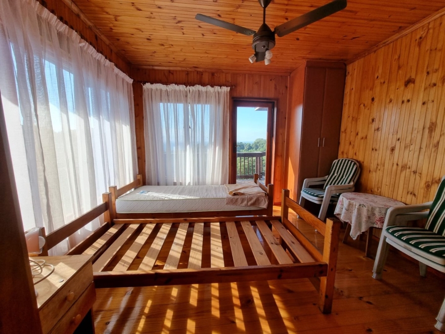 3 Bedroom Property for Sale in Southport KwaZulu-Natal