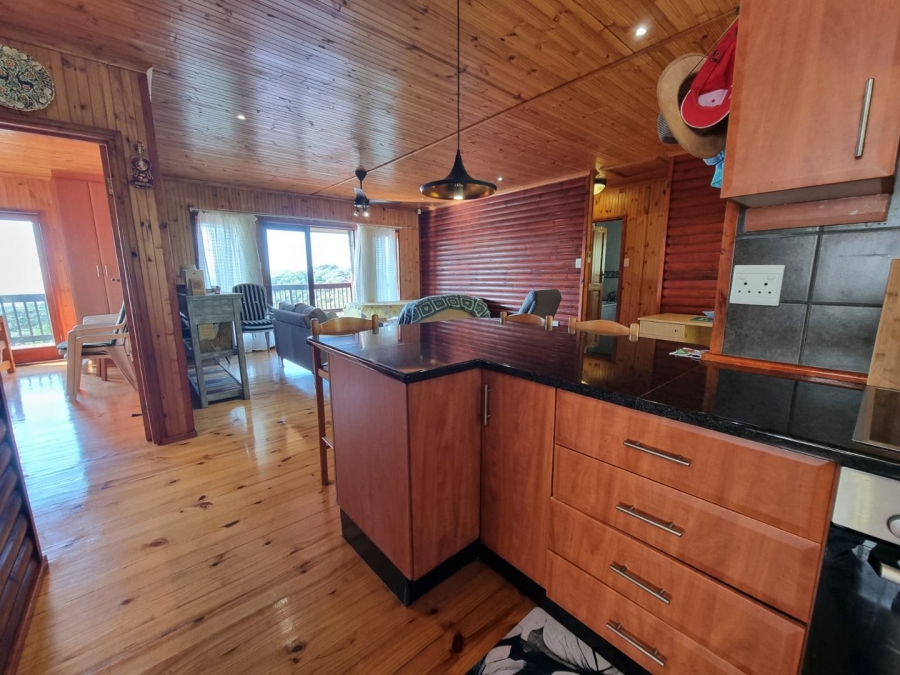 3 Bedroom Property for Sale in Southport KwaZulu-Natal