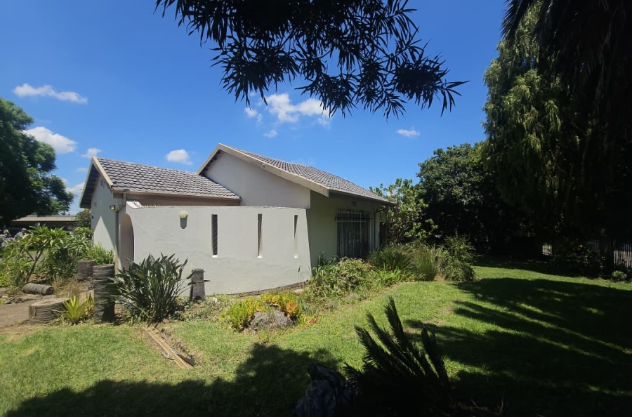 3 Bedroom Property for Sale in Aviary Hill KwaZulu-Natal