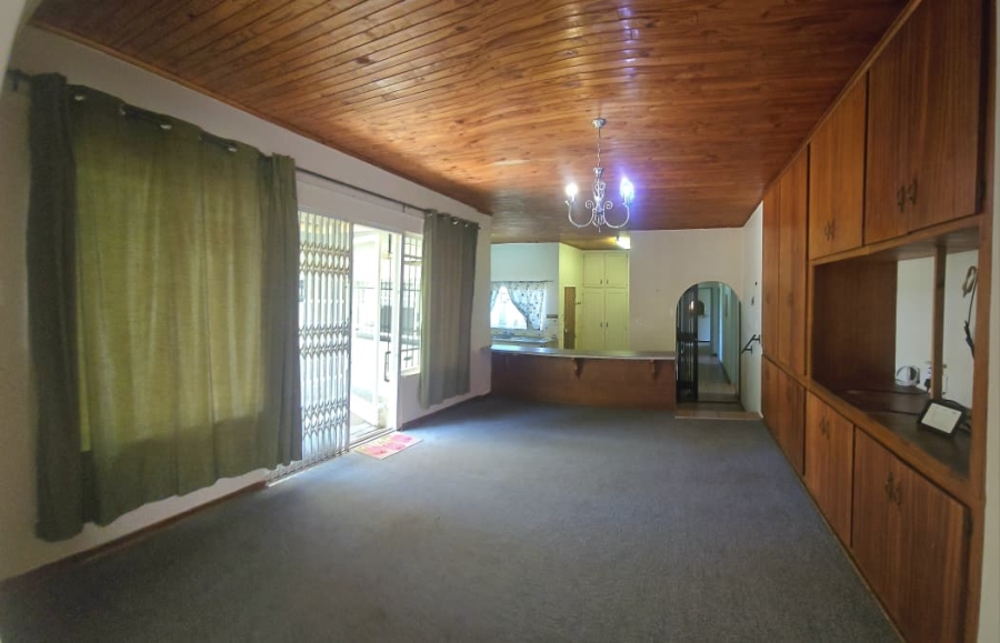 3 Bedroom Property for Sale in Aviary Hill KwaZulu-Natal