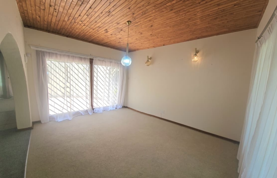 3 Bedroom Property for Sale in Aviary Hill KwaZulu-Natal