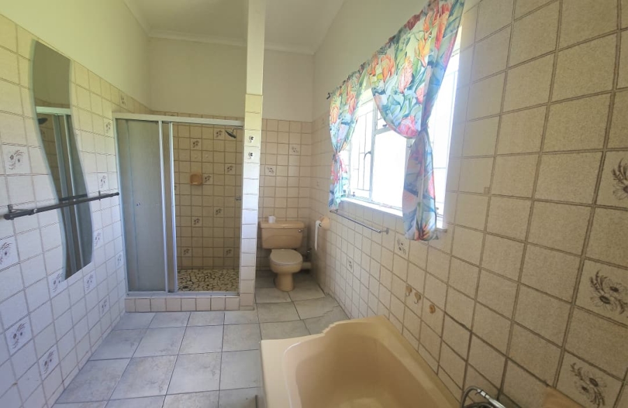 3 Bedroom Property for Sale in Aviary Hill KwaZulu-Natal