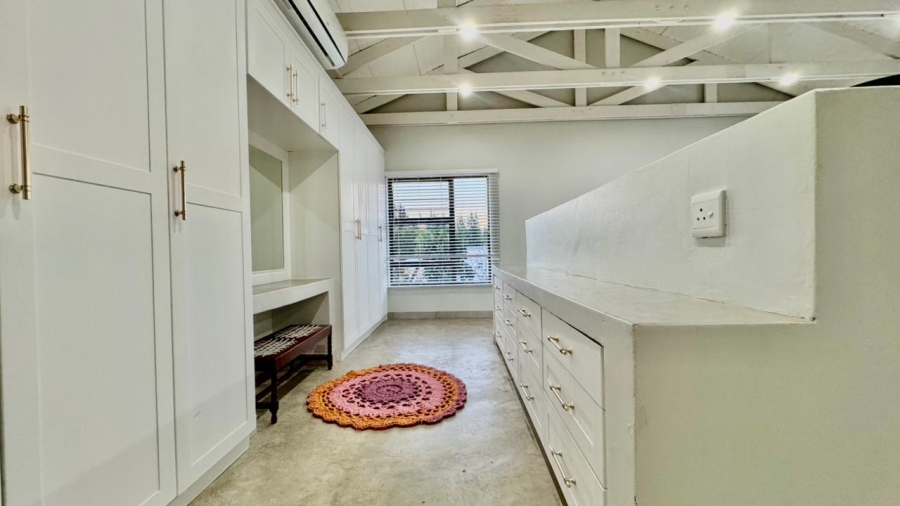 4 Bedroom Property for Sale in Huttenheights KwaZulu-Natal