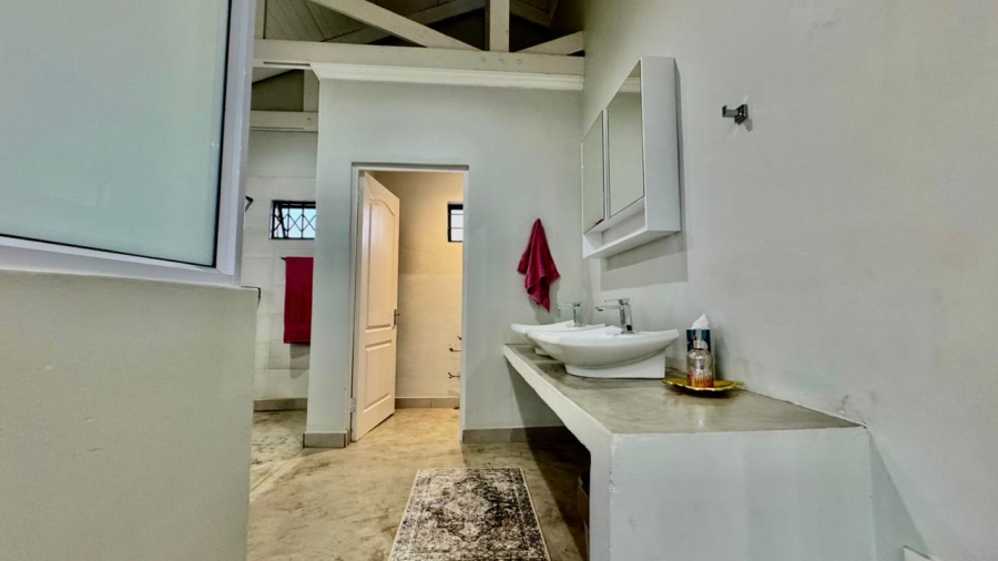 4 Bedroom Property for Sale in Huttenheights KwaZulu-Natal