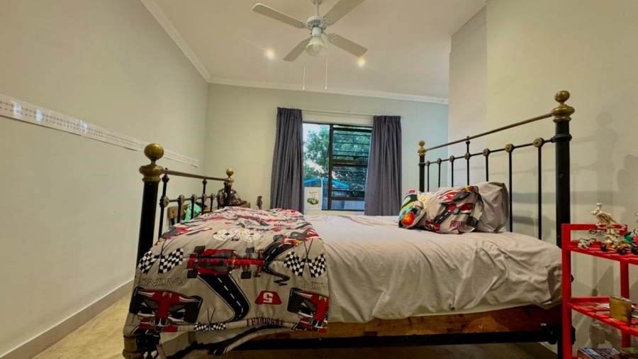 4 Bedroom Property for Sale in Huttenheights KwaZulu-Natal