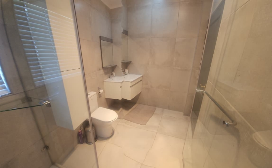 4 Bedroom Property for Sale in Schuinshoogte KwaZulu-Natal