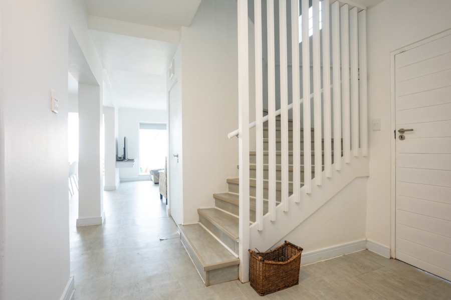 3 Bedroom Property for Sale in Newsel Beach KwaZulu-Natal