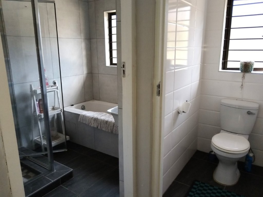 2 Bedroom Property for Sale in Pennington KwaZulu-Natal