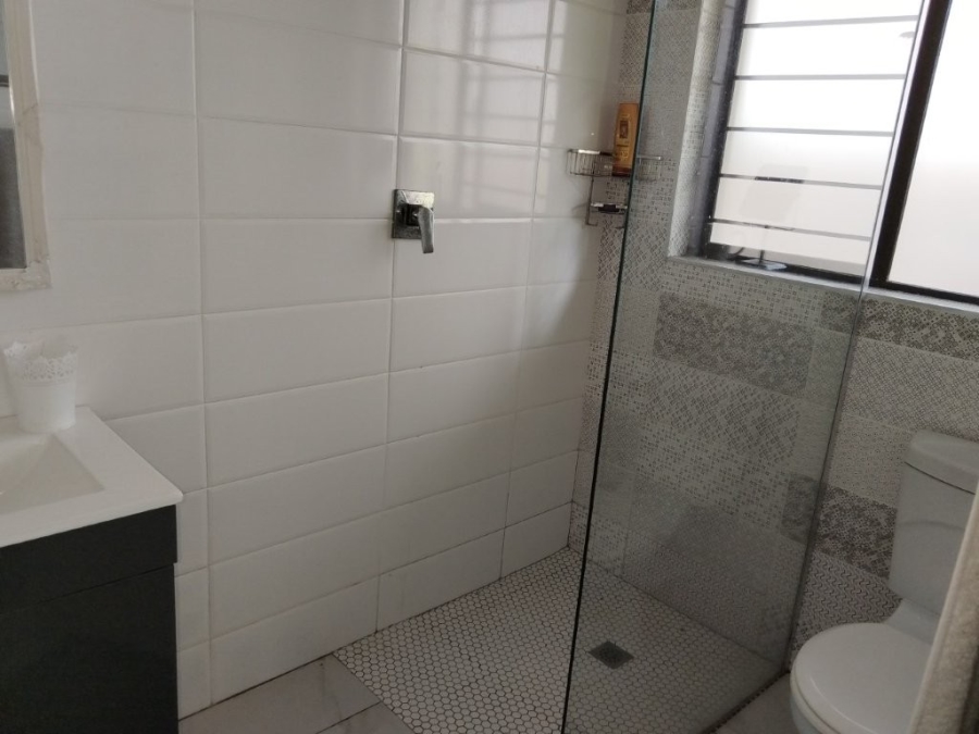 2 Bedroom Property for Sale in Pennington KwaZulu-Natal