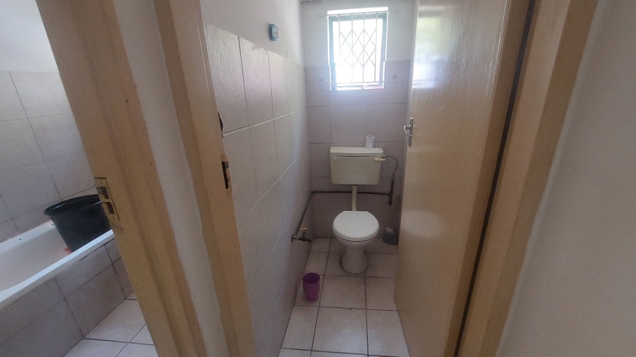 To Let 2 Bedroom Property for Rent in Silverglen KwaZulu-Natal