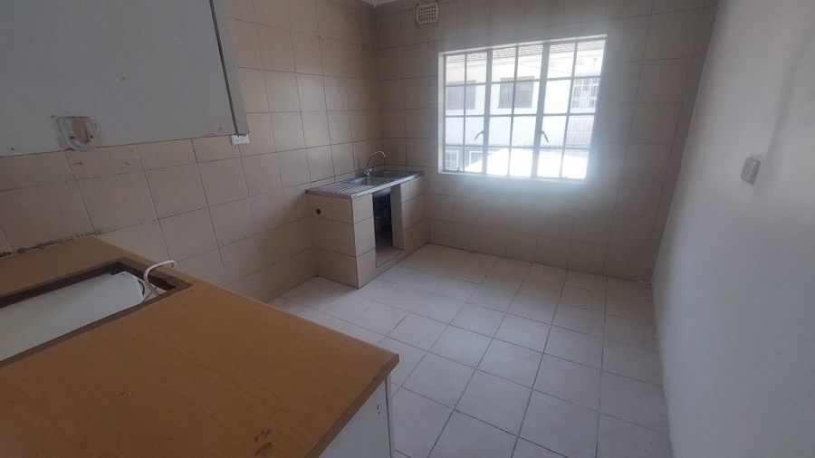 To Let 2 Bedroom Property for Rent in Silverglen KwaZulu-Natal