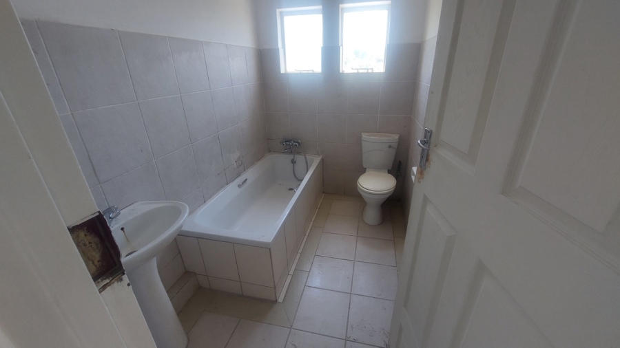 To Let 2 Bedroom Property for Rent in Silverglen KwaZulu-Natal