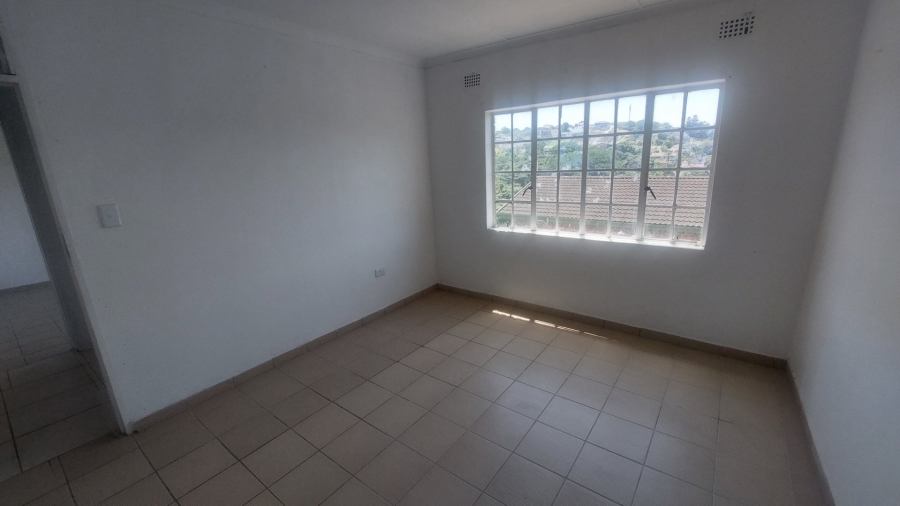 To Let 2 Bedroom Property for Rent in Silverglen KwaZulu-Natal