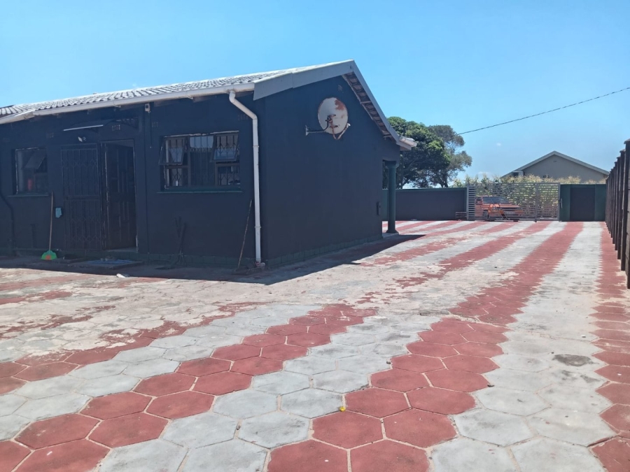 3 Bedroom Property for Sale in Esikhawini KwaZulu-Natal